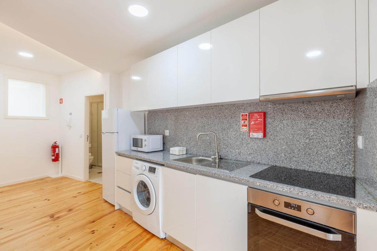Villa Apartments & Suites Порто Екстериор снимка
