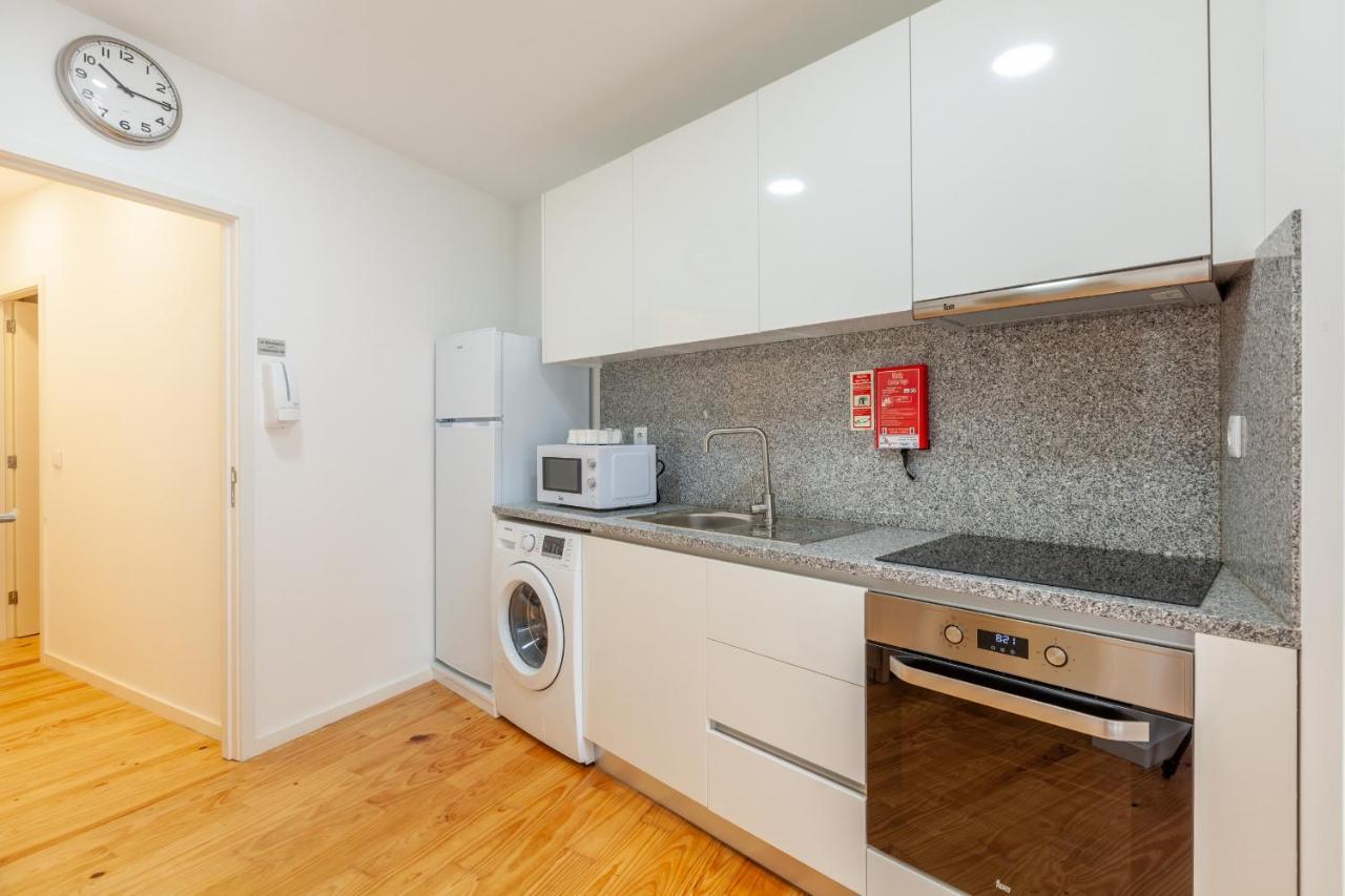 Villa Apartments & Suites Порто Екстериор снимка
