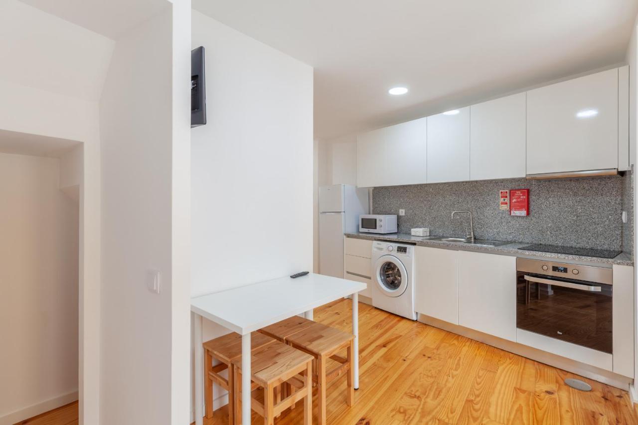 Villa Apartments & Suites Порто Екстериор снимка