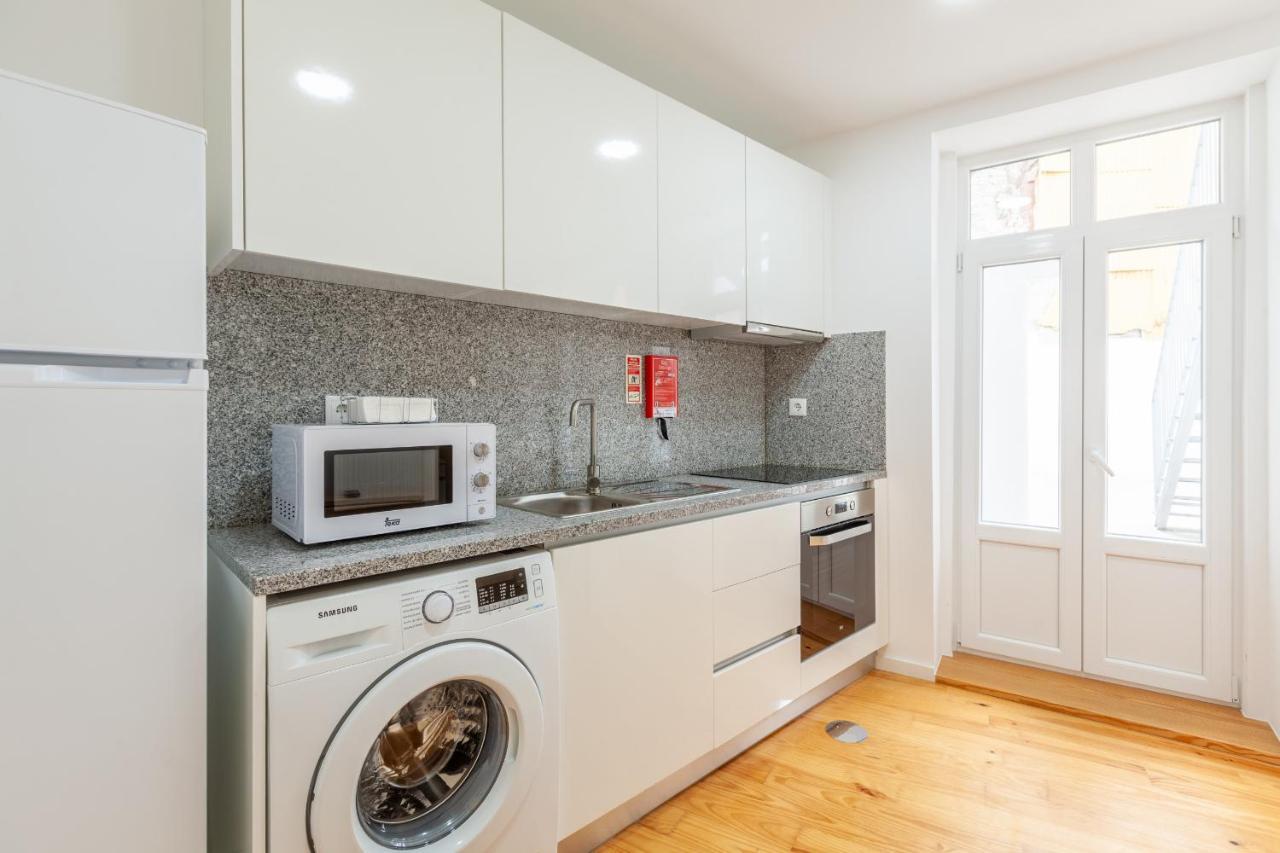 Villa Apartments & Suites Порто Екстериор снимка