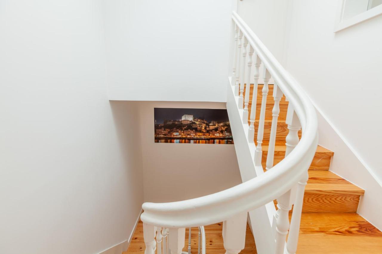 Villa Apartments & Suites Порто Екстериор снимка